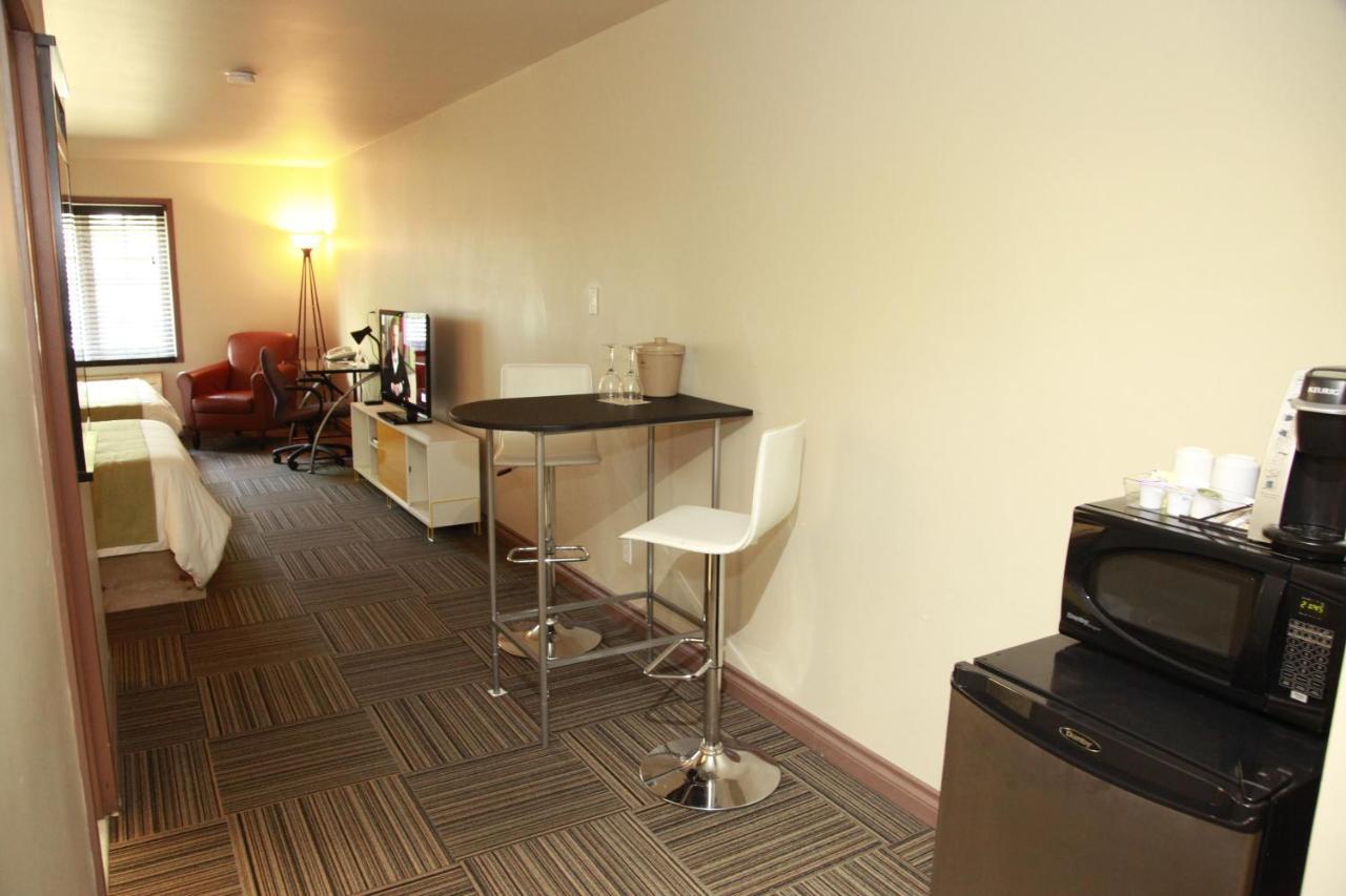 Hotel Energie Shawinigan Exterior photo