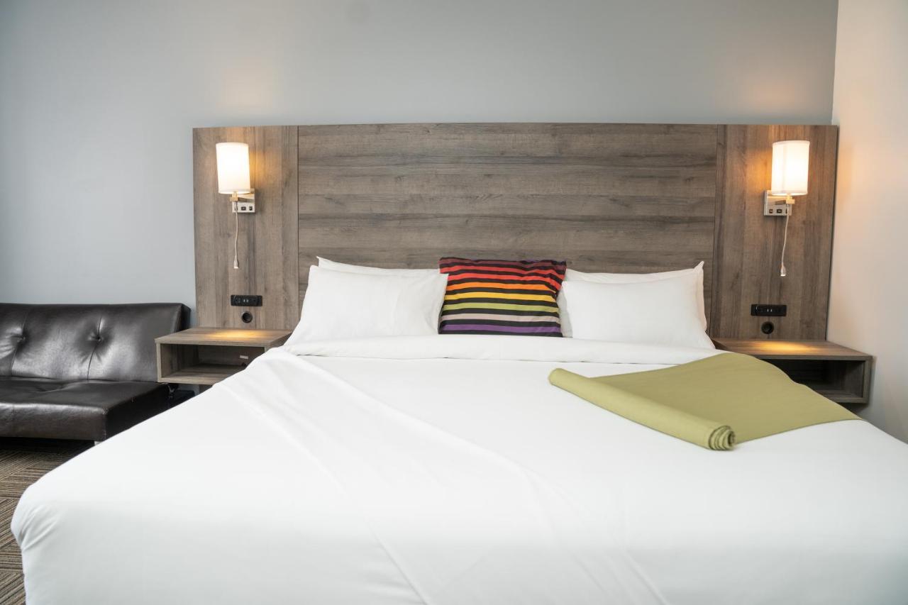 Hotel Energie Shawinigan Exterior photo